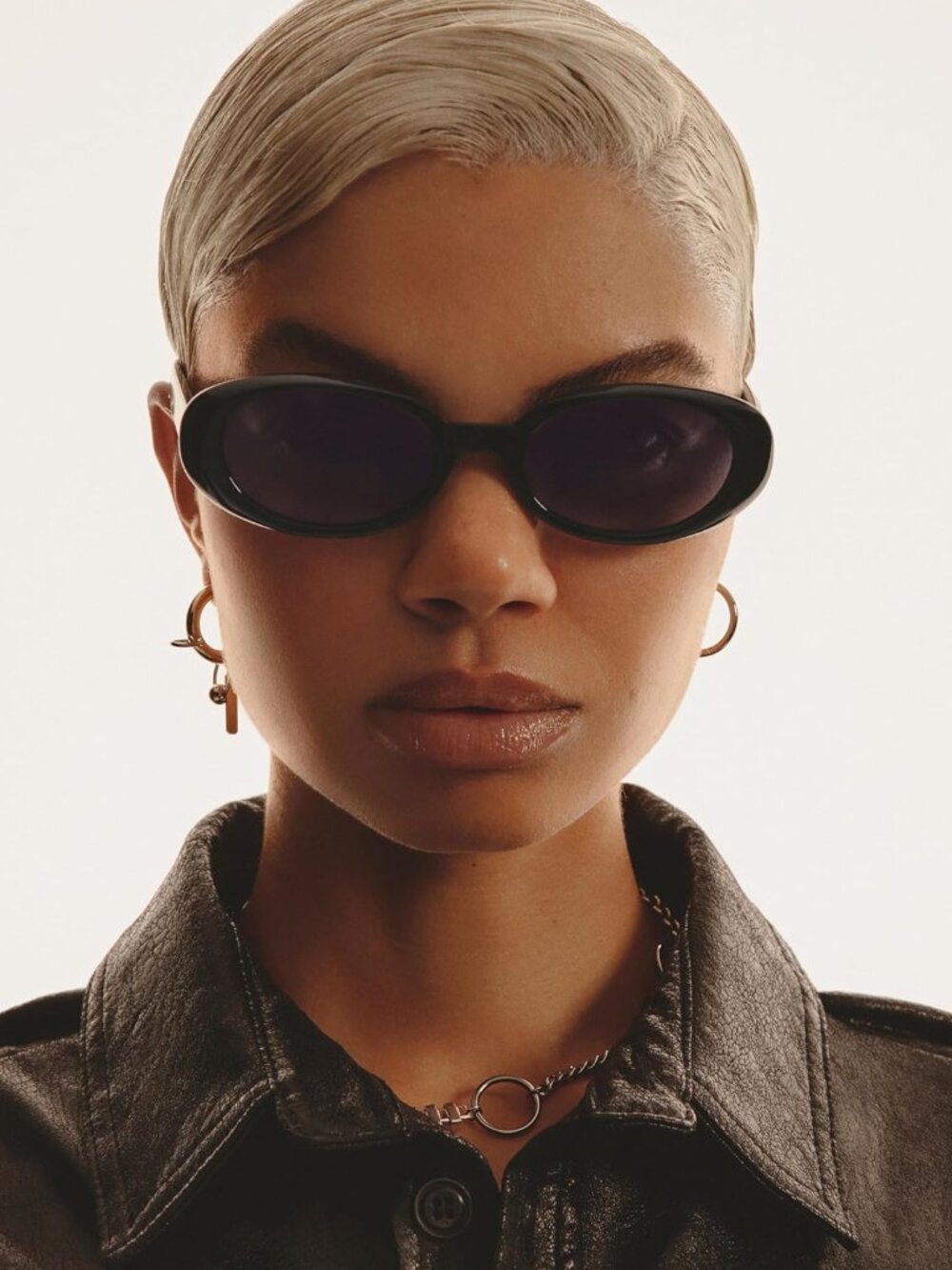 Women's Sunglasses, Oversized Round Shades, UV Protected Lenses - Picture 3 of 5